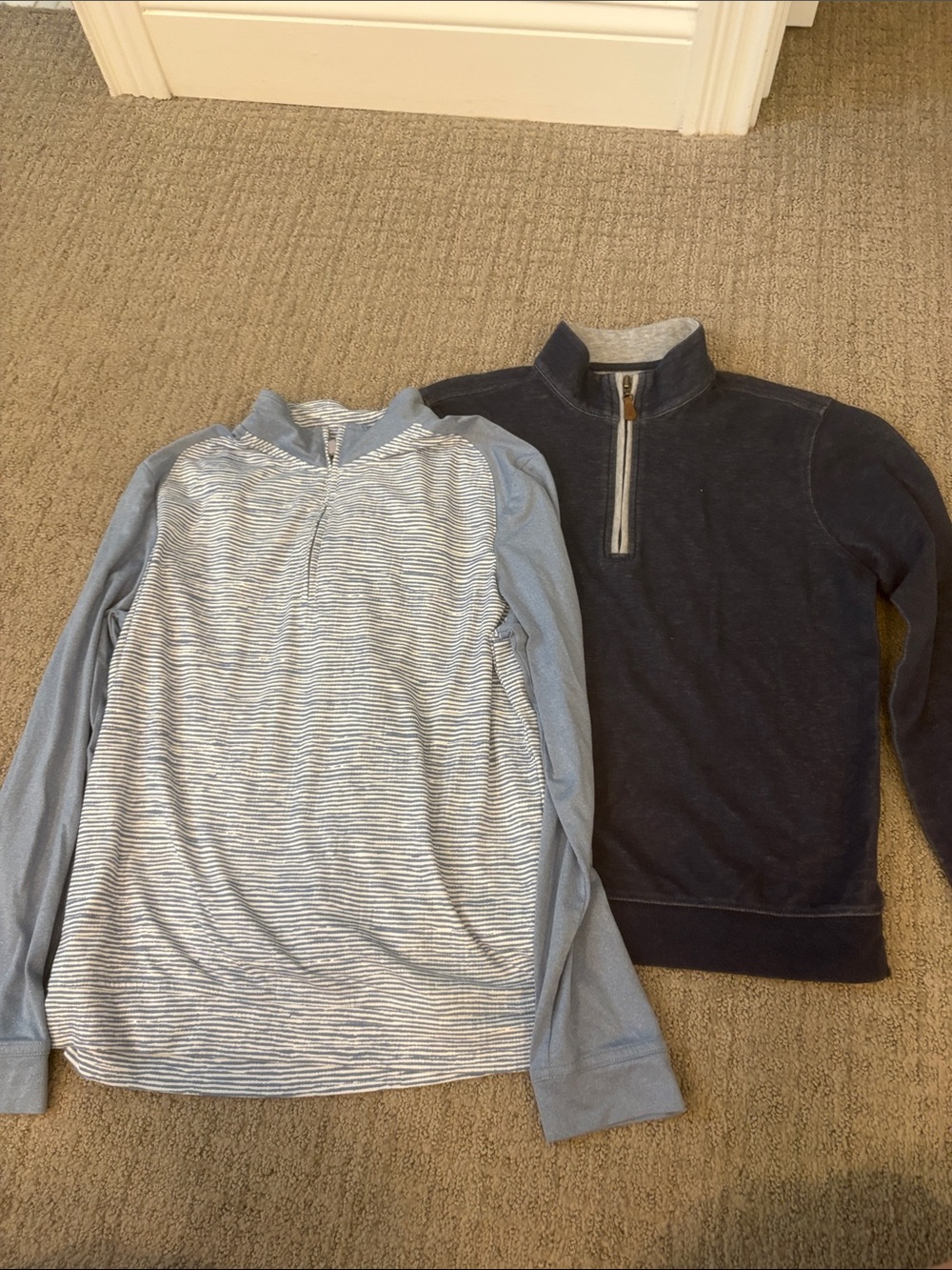 Johnnie O boys size 10 two blue Long Sleeve Quarter-Zip Pullover